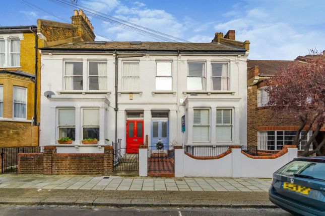 Thumbnail Terraced house to rent in Sarsfeld Road, London