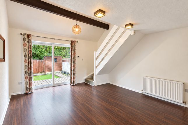 11 Bayleaf Avenue, Swindon, Wiltshire photo 4