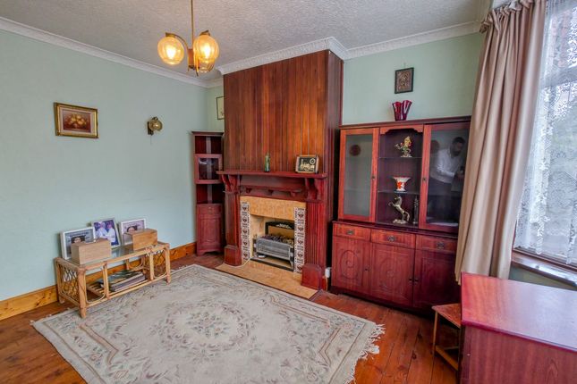 679, Rochester Way, Eltham photo 4