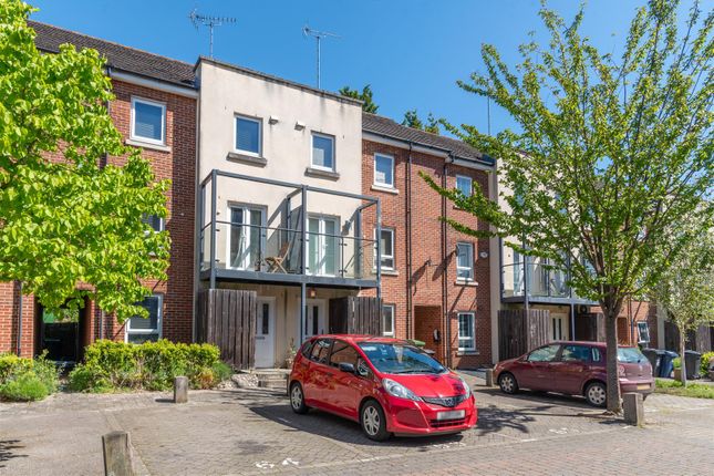 Thumbnail Town house for sale in Tadros Court, High Wycombe