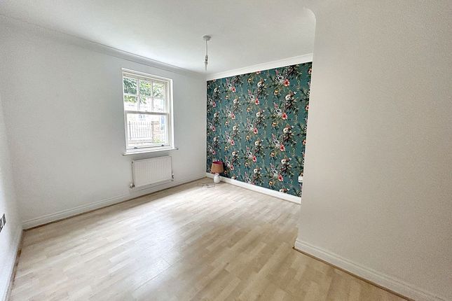 Flat 2, Newminster Place, 42a Bullers Green, Morpeth photo 5