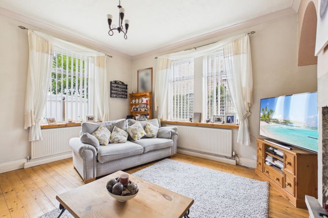 169, REINWOOD ROAD, HUDDERSFIELD photo 4