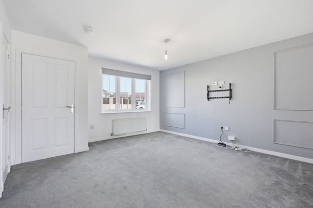 74 Bleasdale Road, Renfrew photo 4