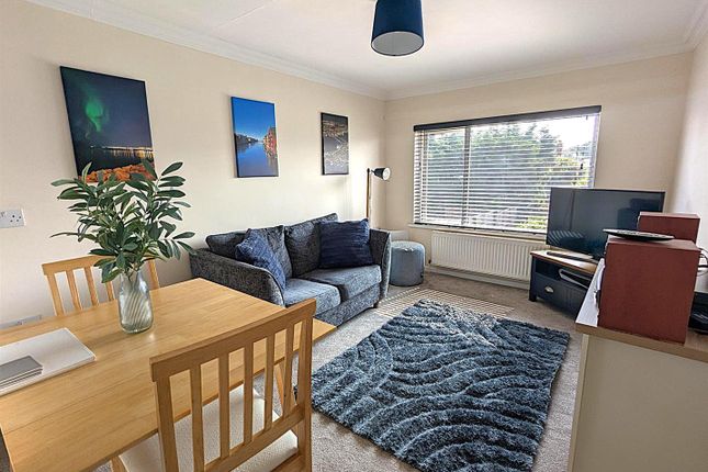 Flat 4 Culham Lodge, 31, Landguard Manor Road, Shanklin photo 2