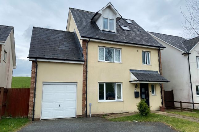 3 bed detached house for sale in Bryn Steffan, Lampeter SA48
