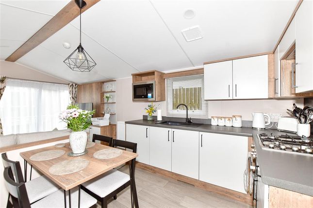 Mobile/park home for sale in Hythe Road, Dymchurch, Romney Marsh, Kent