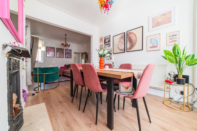14, Hunter Street, Cardiff photo 3