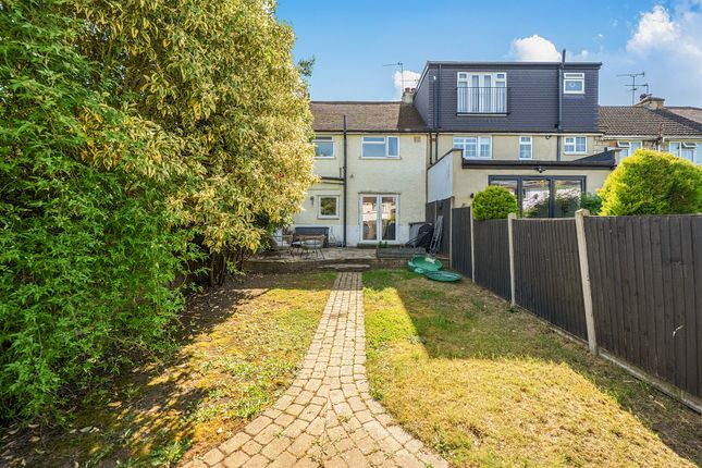 30, Aubrey Avenue, St. Albans photo 4