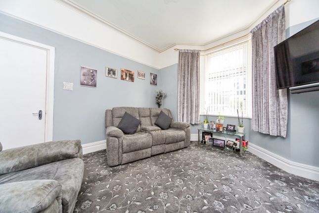 78, Littledale, Wallasey photo 4