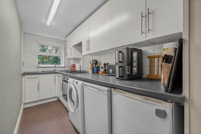 FFF, 24, Oakley Road, London photo 4
