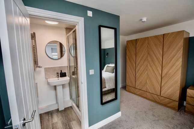 Room 4, 210 Wistaston Road, Crewe, Crewe photo 3