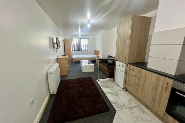Flat 20 Belgrave Heights,, Belgrave Heights, Leicester photo 4