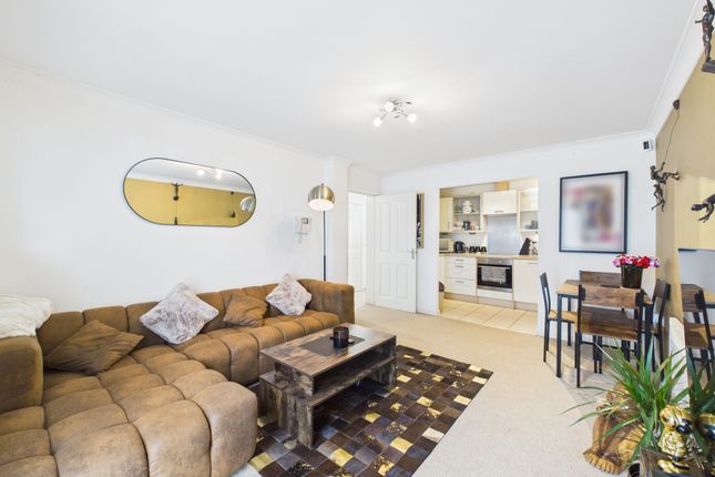 Flat 1, St Johns View, High Wycombe photo 2