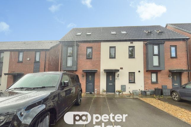 3-bed house on Unknown, BARRY, £1,300/mo