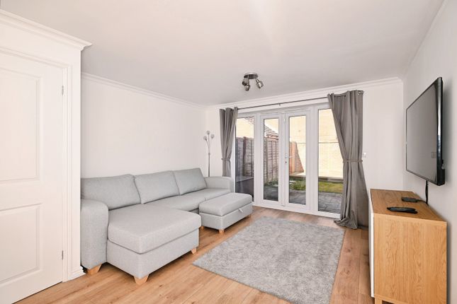 70, Roman Way, Kent photo 4