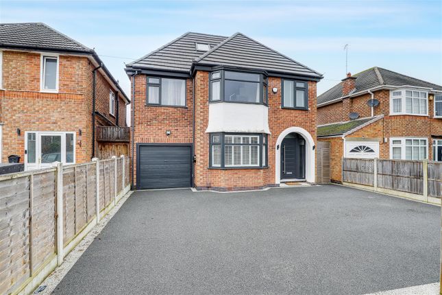 Thumbnail Detached house for sale in Greythorn Drive, West Bridgford, Nottinghamshire