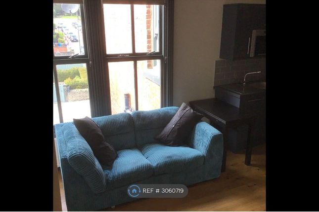 Flat, Clarkehouse Road, Sheffield photo 5