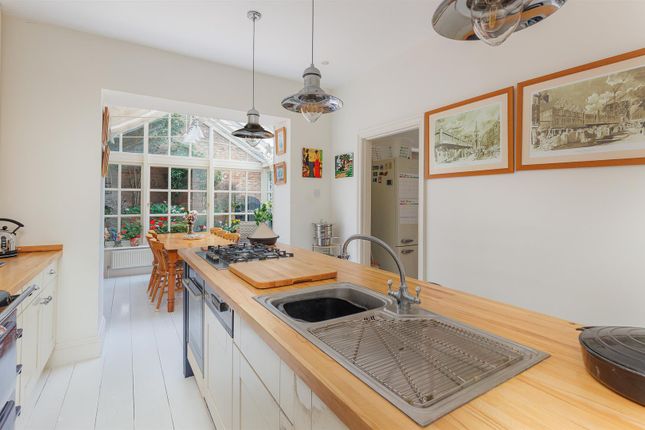 Fernbank, 25, Zig Zag Road, Ventnor photo 3