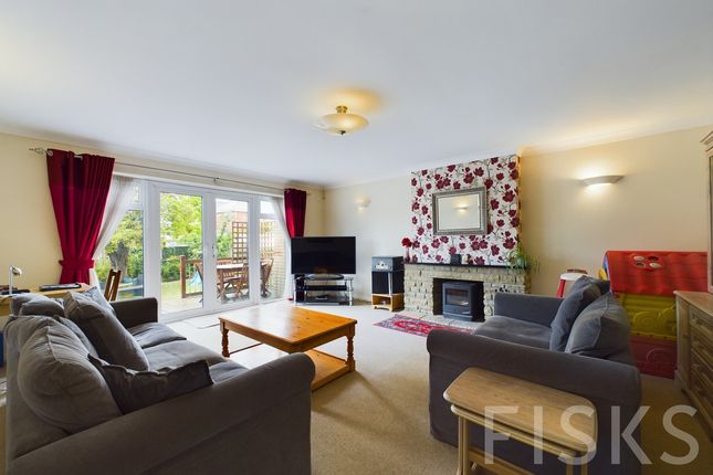 27, South View Road, Benfleet photo 3