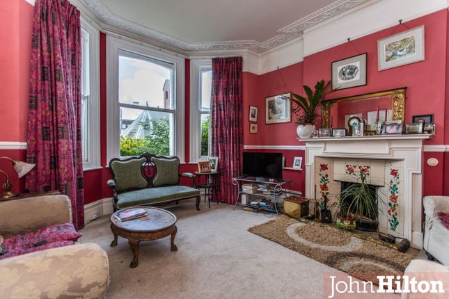 3, Belle Vue Gardens, Brighton photo 2