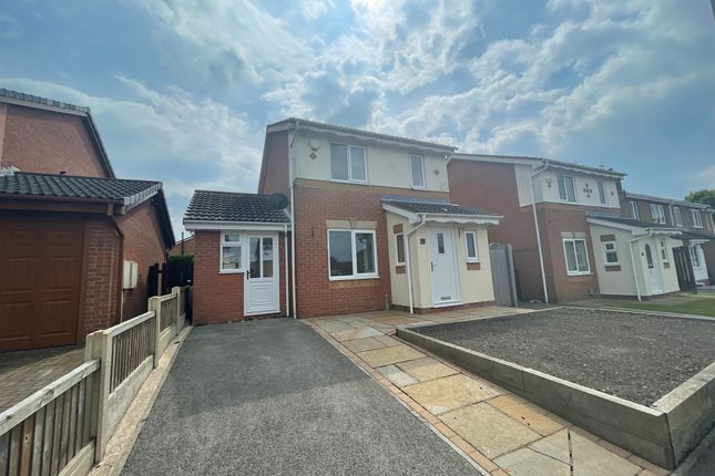 Thumbnail Detached house for sale in Manorfields Avenue, Crofton, Wakefield
