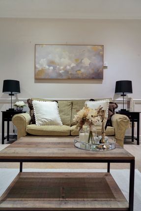 Quiet Hertford St Flat | Mayfair | Lift, Hertford Street, London photo 5