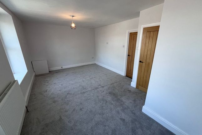 23B Mill Street, Gowerton Swansea, Gowerton photo 3