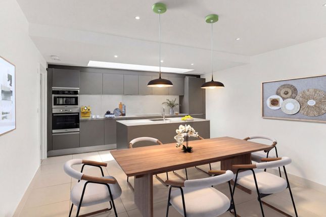 4, Whittlebury Mews West, London photo 4