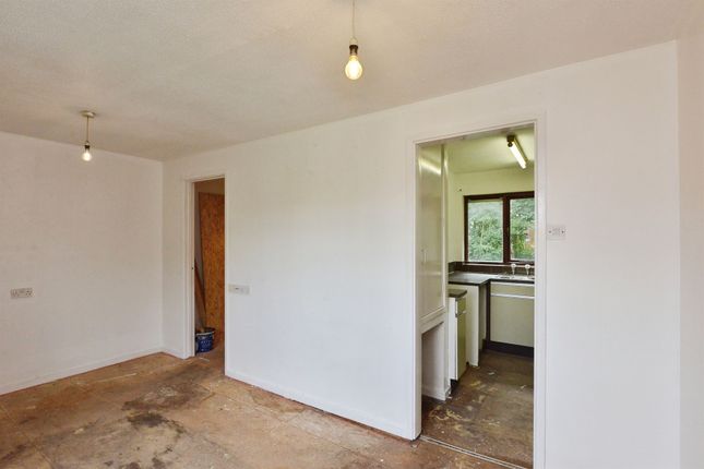 71, Denmead, MILTON KEYNES photo 4