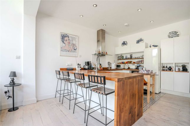 14,, Percy Road, Old Isleworth photo 4