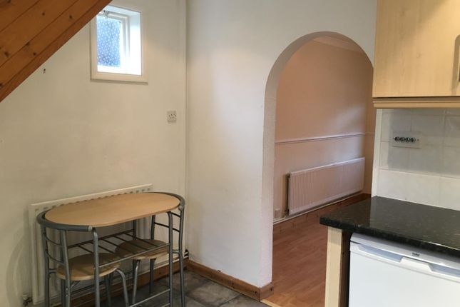 26, George Street, Chesham photo 3