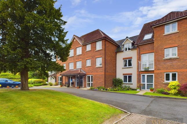 Thumbnail Flat for sale in Easterfield Court, Driffield