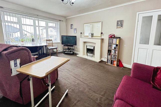 42, High House Road, Bradford photo 4