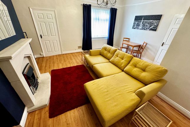 32, Oswald Terrace, Sunderland photo 2