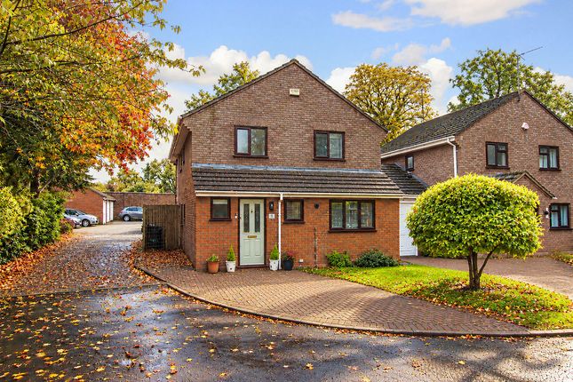 4-bed detached on Bulbourne Court, Tring, £625,000