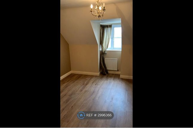School Lane, Higham Ferrers, Rushden photo 5
