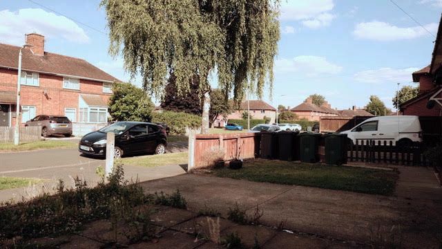 Flat 2, 21 Howe Road, Loughborough photo 2