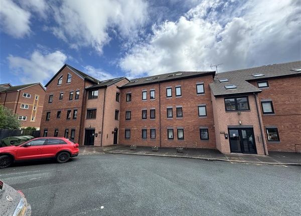 2-bed house on Flat 20, Whelpdale House Roper Street, Penrith, £127,000