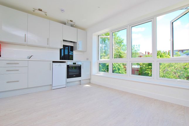 Unit 4, 45, South Road, Guildford photo 2
