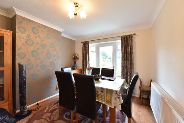 58, Ridge Road, Kingswinford photo 4
