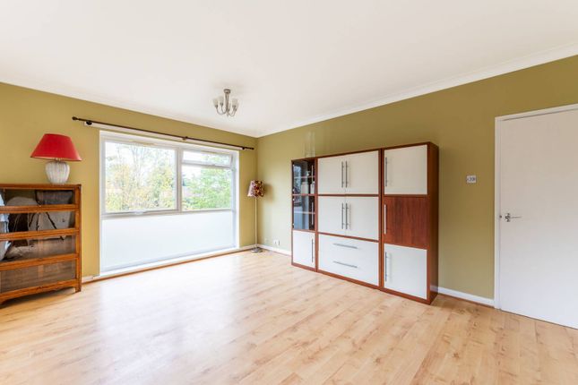 Thumbnail Flat for sale in Westminster Court, Cheam, Sutton