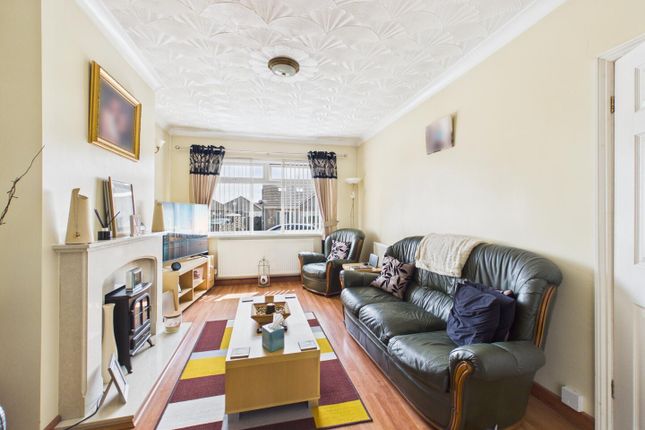 28, Masefield Mews, Bridgend photo 4