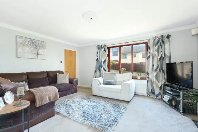24, Manor Drive, Douglas photo 4