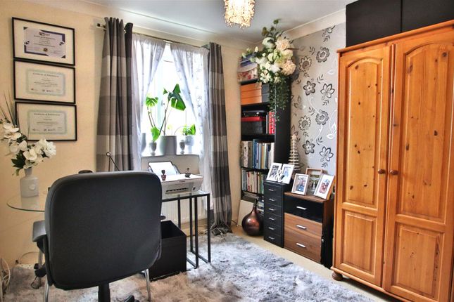 27, Beauchamp Road, Tewkesbury photo 5