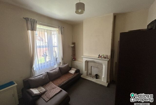 Flat 2, Rear of 19, Wattville Road, Birmingham photo 4