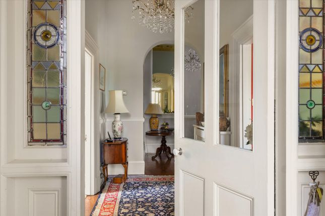 2, Apsley Lodge, Cheltenham photo 2