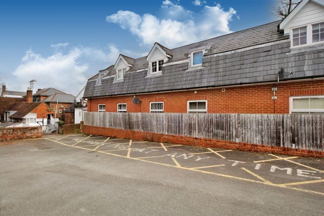 Thumbnail Maisonette to rent in Turk Street, Alton, Hampshire