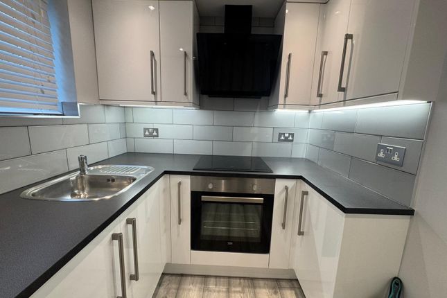 Flat 2, The Saltings, 10, Victoria Drive, Bognor Regis photo 2