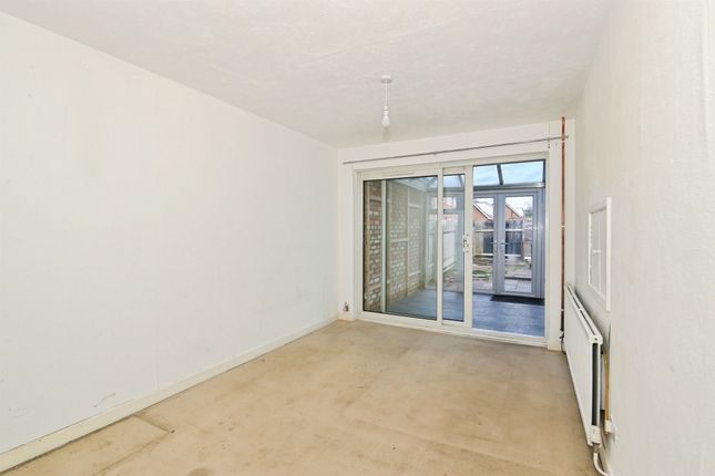 40, Southdown Road, Peterborough photo 4