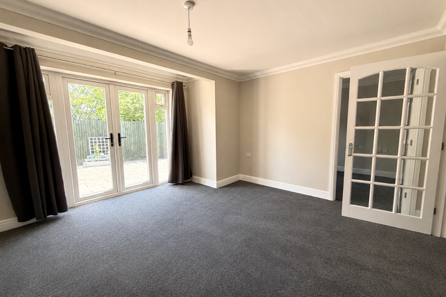 3, Malthouse Gardens, Gosport photo 3